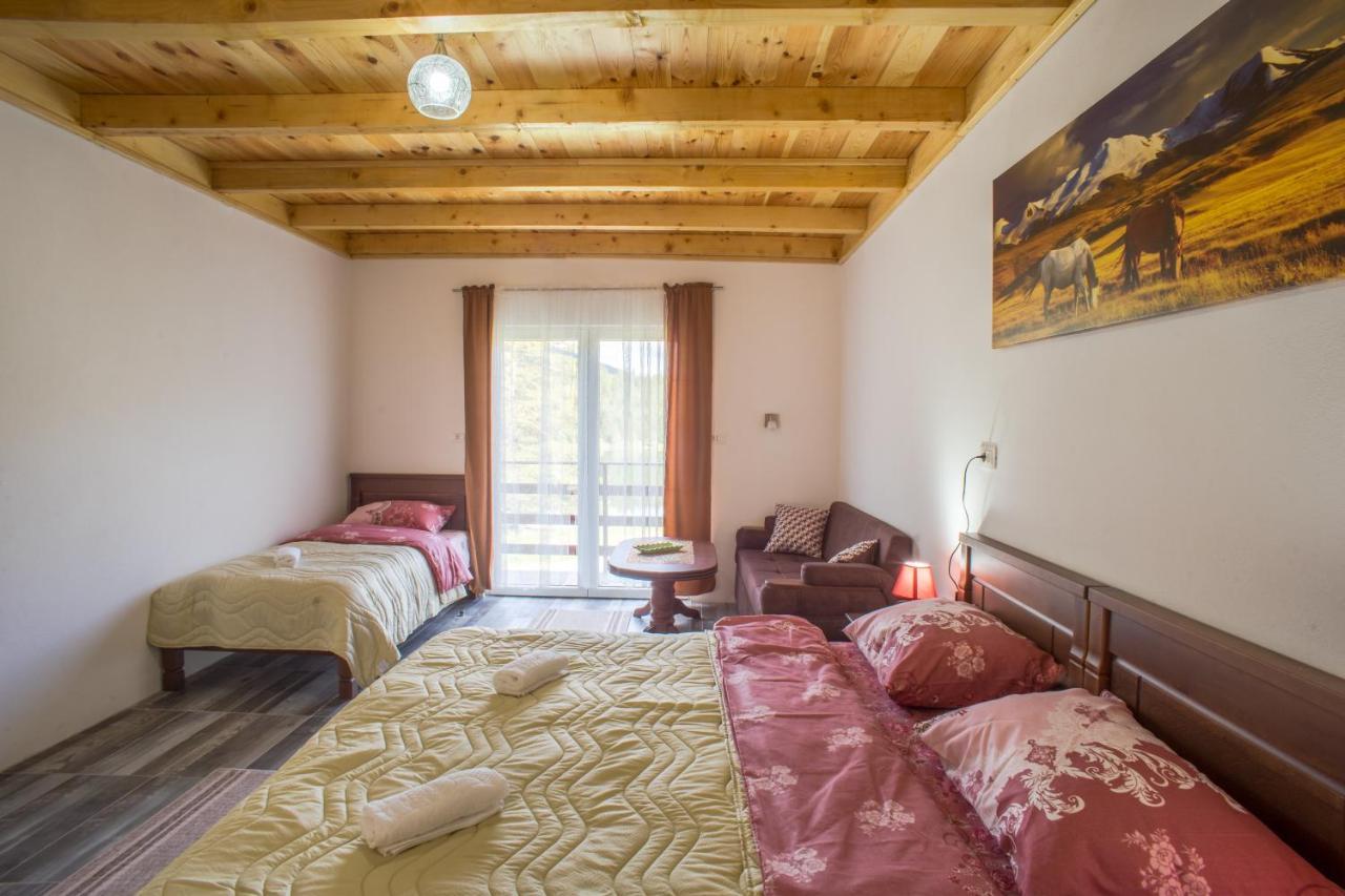 Apartmani Jezero Žabljak Εξωτερικό φωτογραφία