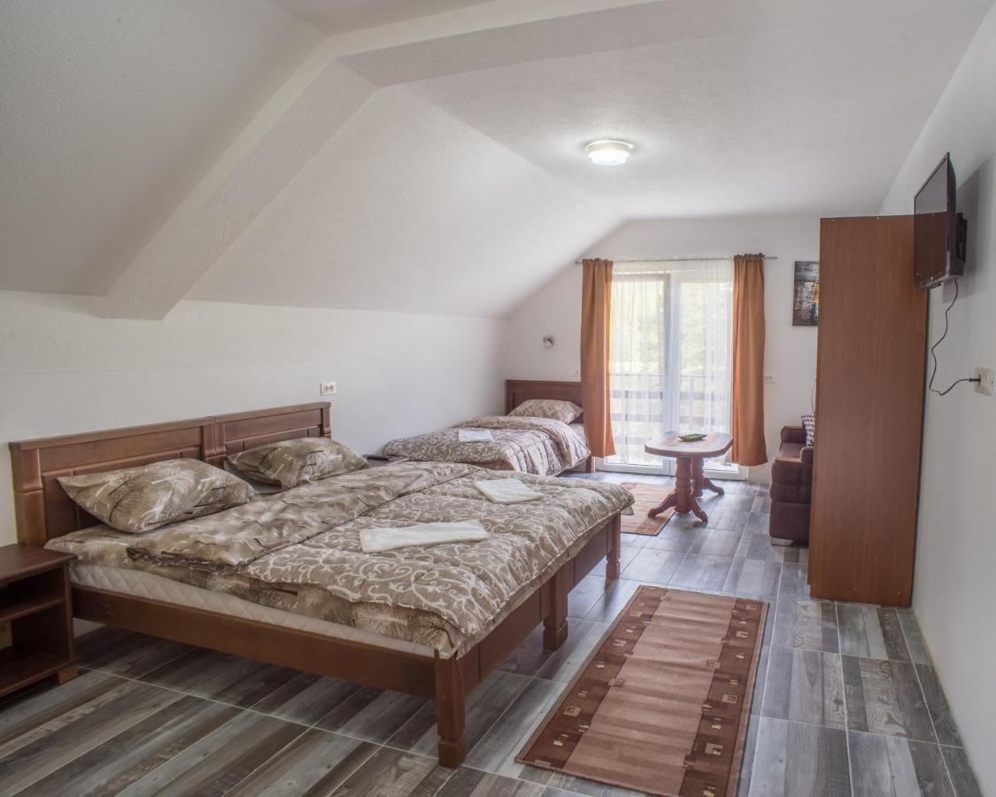 Apartmani Jezero Žabljak Εξωτερικό φωτογραφία
