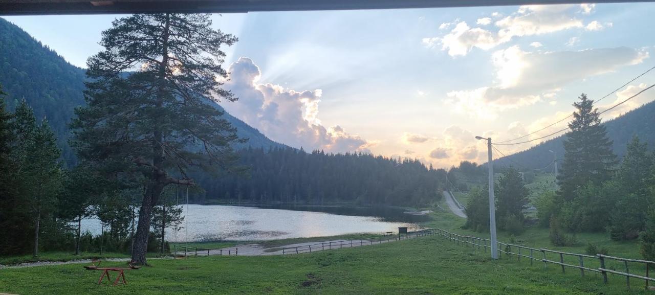 Apartmani Jezero Žabljak Εξωτερικό φωτογραφία