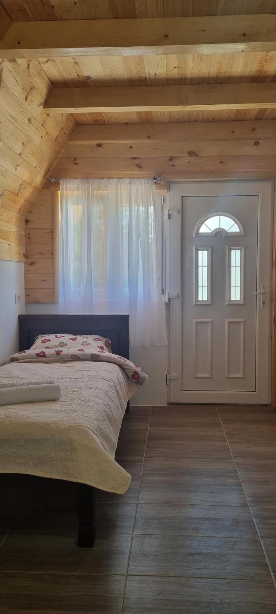 Apartmani Jezero Žabljak Δωμάτιο φωτογραφία